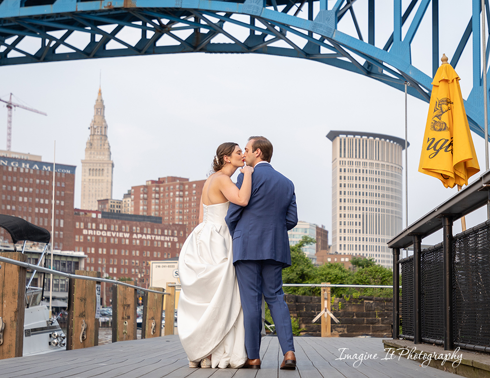 Cincinnati's Top wedding Photographer